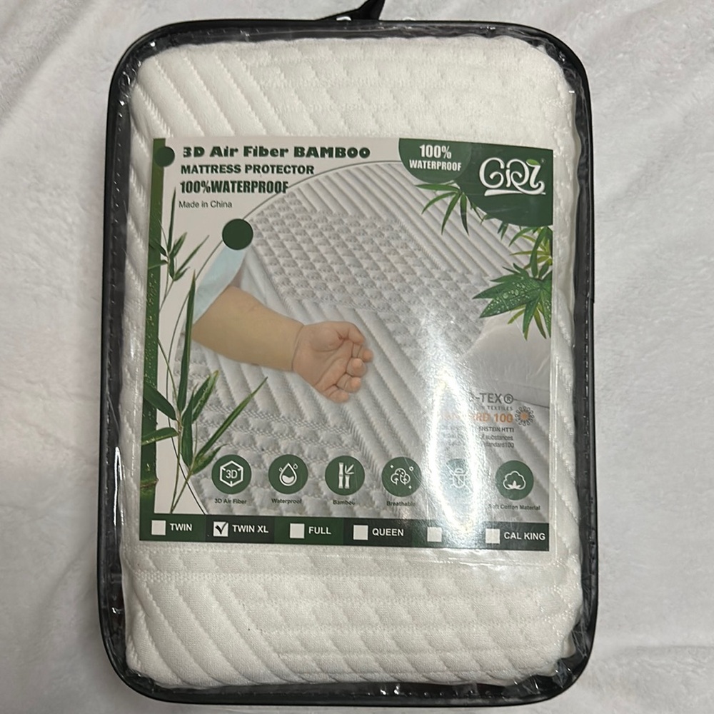 3D Air Fiber Bamboo Mattress Protector - White
